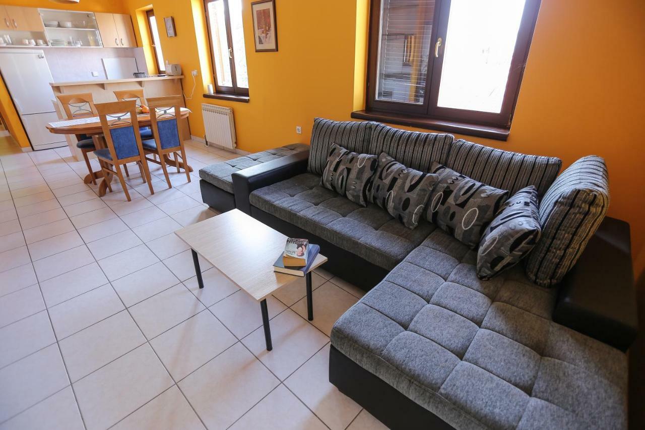 Apartment Sunny Place Pula Dış mekan fotoğraf